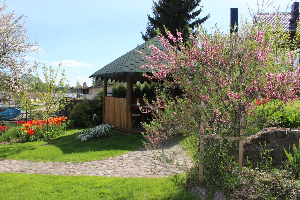 Augutes Zurlienes Apartamentai Trakai Exterior photo